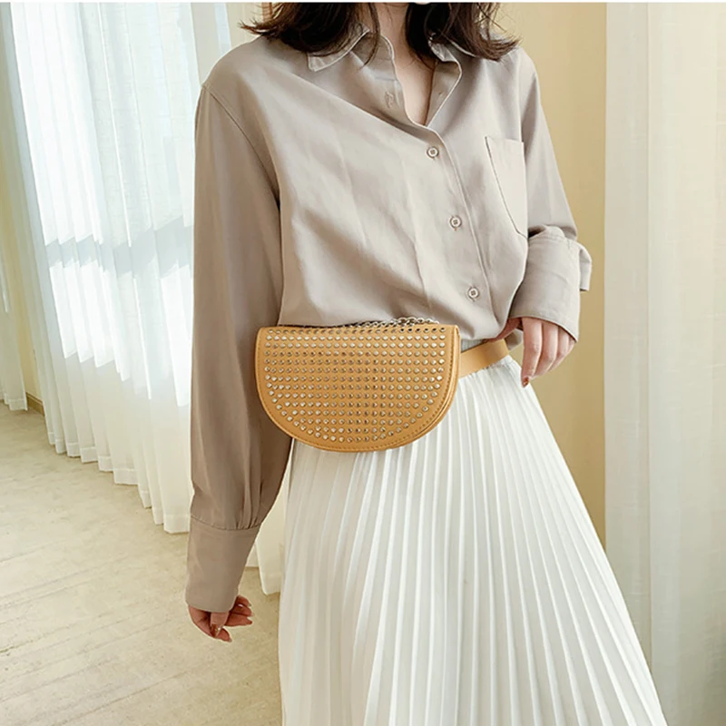 Rivets Saddle Bag PU Leather Crossbody Bags For Women 2020 MINI Shoulder Messenger Bag Female Waist Pack Lady Purse Handbags
Rivets Saddle Bag PU Leather Crossbody Bags For Women 2020 MINI Shoulder Messenger Bag Female Waist Pack Lady Purse Handbags