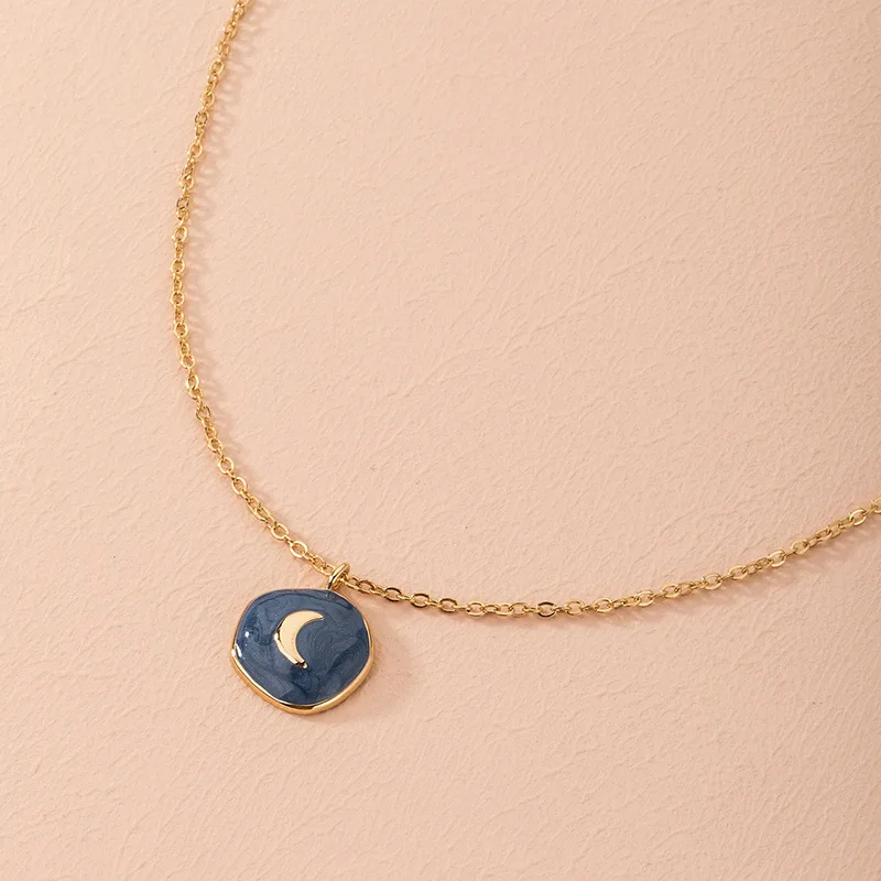 Cute 18K Gold Plated Brass Thin Chain Moon Pendant Necklace Deep Blue Enamel Moon Pattern Irregular Round Drop Choker Necklace
Cute 18K Gold Plated Brass Thin Chain Moon Pendant Necklace Deep Blue Enamel Moon Pattern Irregular Round Drop Choker Necklace