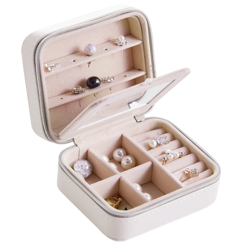 2020 Wholesale PU Leather jewelry travel display travel jewelry box organizer luxury jewelry storage case, Pink blue white light blue
2020 Wholesale PU Leather jewelry travel display travel jewelry box organizer luxury jewelry storage case, Pink blue white light blue