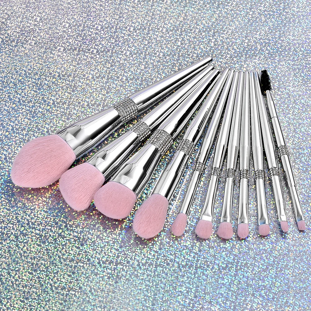 BUEART 11pcs silver glitter diamond handle makeup brush,Powder Brush,Diamond handle rochash de maquillaj with Cylinder case
BUEART 11pcs silver glitter diamond handle makeup brush,Powder Brush,Diamond handle rochash de maquillaj with Cylinder case