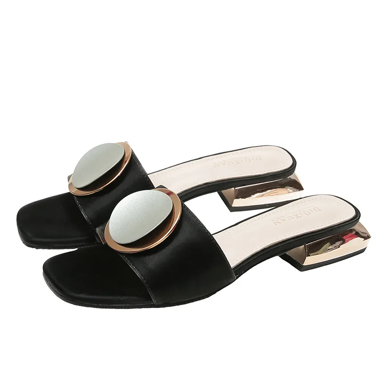 New style square toe fashion women's sandals temperament fashion bright gold heel round plastic buckle outer wear ladies sandals, Customized color
New style square toe fashion women's sandals temperament fashion bright gold heel round plastic buckle outer wear ladies sandals, Customized color