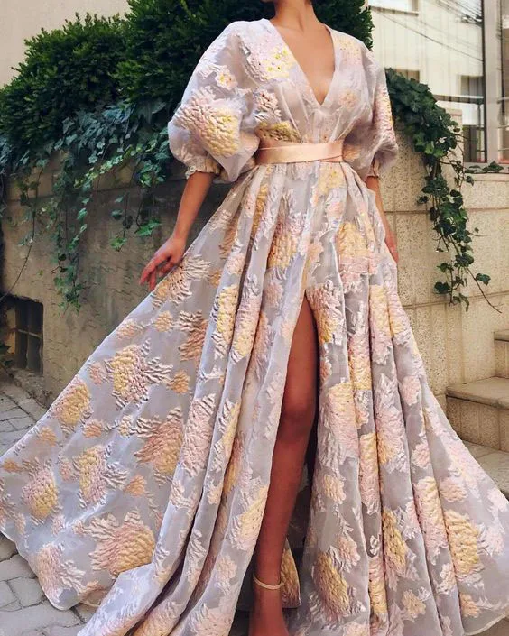 2020 Nigerian Jacquard Lace Fabric African Embroidery Gilding Lace Fabric Brocade Bridal Material For Wedding Party 2111, Multi colors available
2020 Nigerian Jacquard Lace Fabric African Embroidery Gilding Lace Fabric Brocade Bridal Material For Wedding Party 2111, Multi colors available