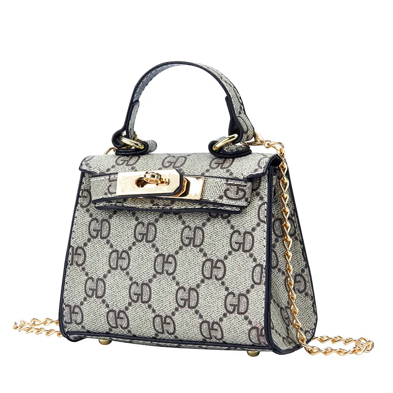 summer Korean version of 2021 fashion simple mini bag personality children backpack women's one-shoulder bag fashion bag
summer Korean version of 2021 fashion simple mini bag personality children backpack women's one-shoulder bag fashion bag