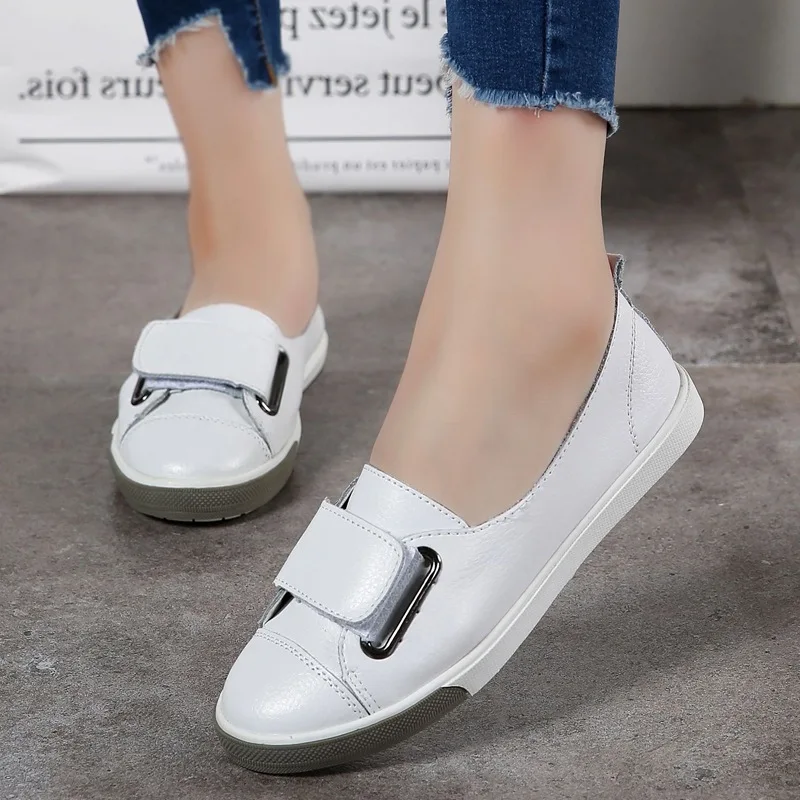 Small white leather shoes large size ladys shose shoes leather student sneakers, Black
Small white leather shoes large size ladys shose shoes leather student sneakers, Black