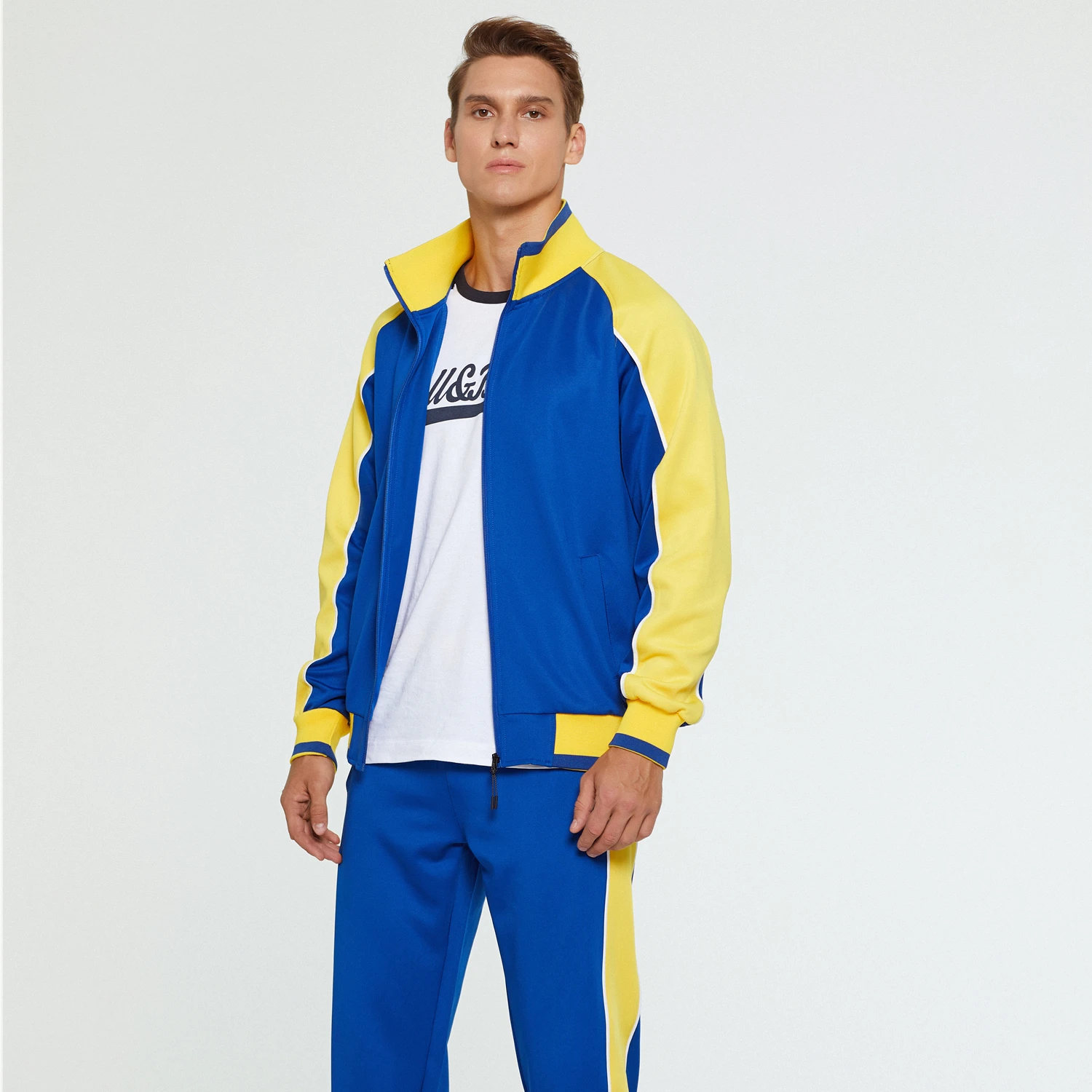 Winter Tracksuits Track Suit Zip Design Men Sweatsuit Sweat Suit Jogging Set Jogger Set For Men, 3 colors
Winter Tracksuits Track Suit Zip Design Men Sweatsuit Sweat Suit Jogging Set Jogger Set For Men, 3 colors