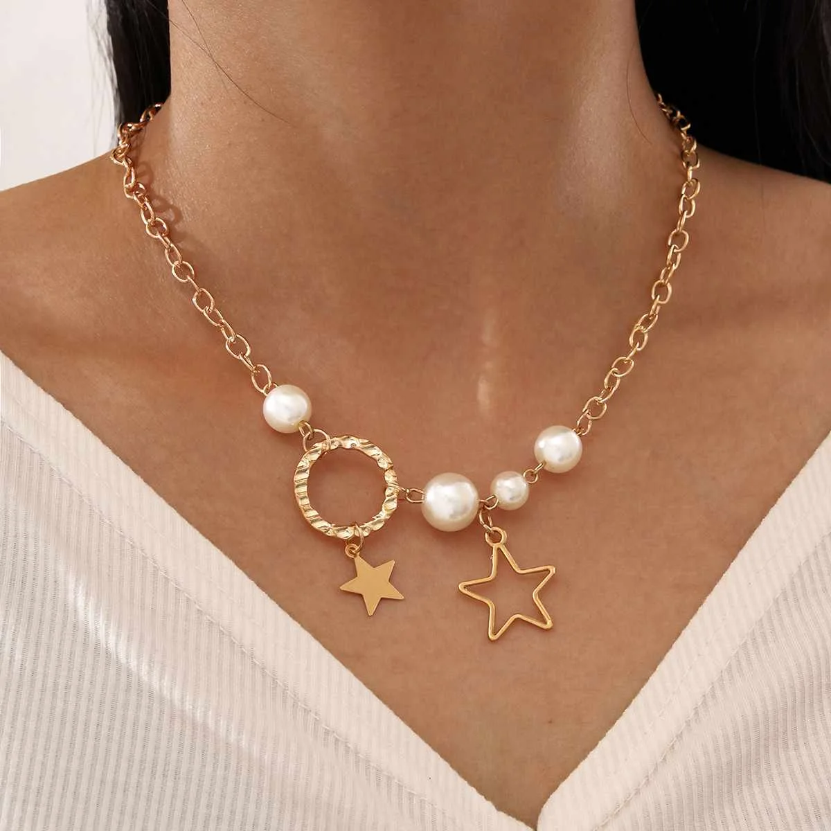 simple popular gold plated chain pearl star circle pendant all-match necklace jewelry for women
simple popular gold plated chain pearl star circle pendant all-match necklace jewelry for women