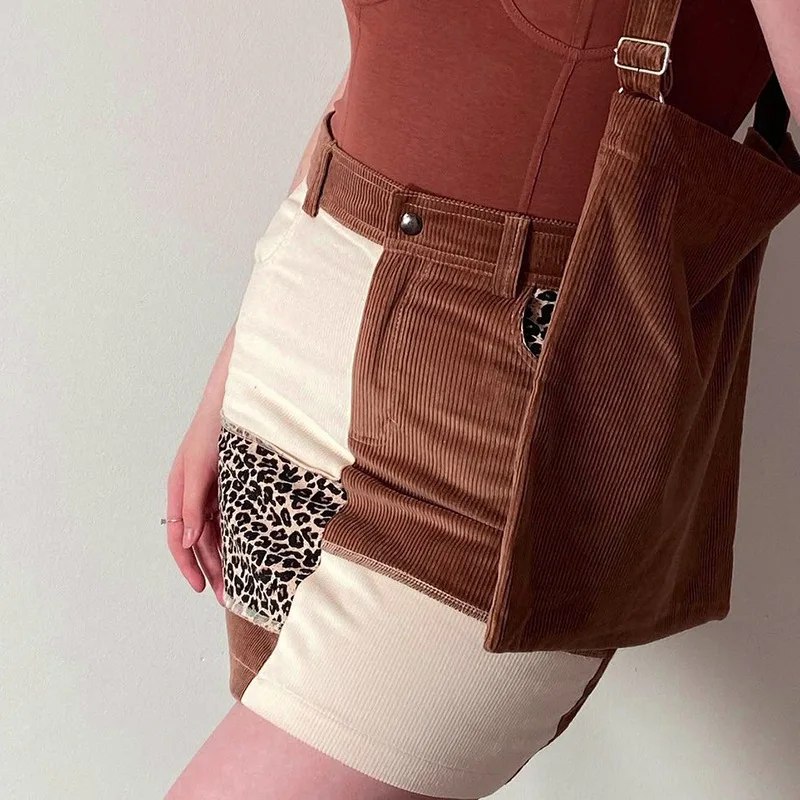 Amazon hot selling Ins New arrival women sexy fashionable short skirt ladies mini Women Skirts
Amazon hot selling Ins New arrival women sexy fashionable short skirt ladies mini Women Skirts