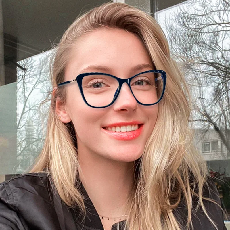 Amazon Hot Selling Best Price Vintage Optical Cases for Women Blue Light Blocking Glasses 2021 Gafas, Mix color
Amazon Hot Selling Best Price Vintage Optical Cases for Women Blue Light Blocking Glasses 2021 Gafas, Mix color