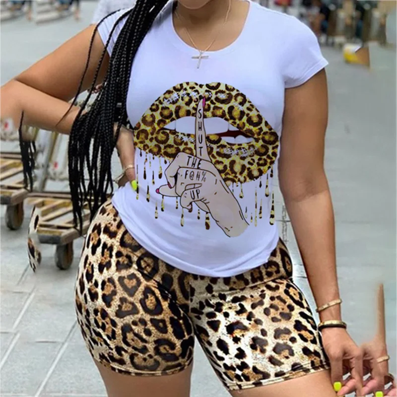2022 Custom Tracksuit Casual Leopard Print Sports Women'S Sets Sexy 2 Piece Summer Outfits Plus Size 5XL Two Piece Short Set, Customized color
2022 Custom Tracksuit Casual Leopard Print Sports Women'S Sets Sexy 2 Piece Summer Outfits Plus Size 5XL Two Piece Short Set, Customized color