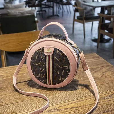 Wholesale 2021 Luxury Vintage Printing Small Backpack Women Leather School School Mini Ladies Backpack Stylish, Coffee/beige
Wholesale 2021 Luxury Vintage Printing Small Backpack Women Leather School School Mini Ladies Backpack Stylish, Coffee/beige