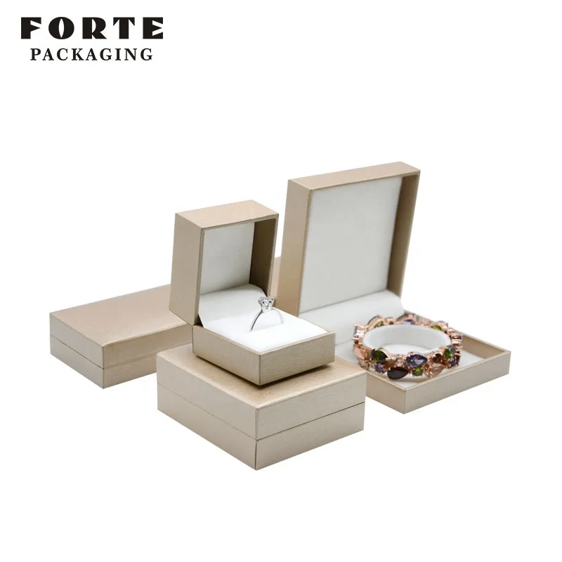 FORTE 'jewelery' paper box ring jewelry box paper box jewelry packaging, Customized color
FORTE 'jewelery' paper box ring jewelry box paper box jewelry packaging, Customized color