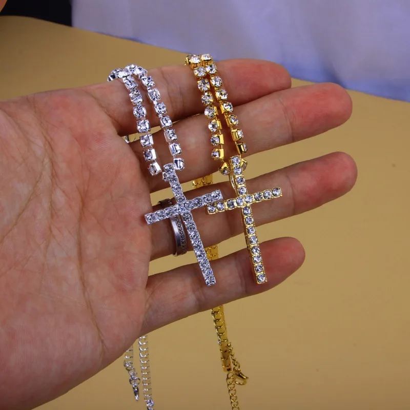 Fashion Glitter Party Diamond Crystal Rhinestone Tennis Cross Pendant Necklace CZ Cubic Zirconia Iced Out Cross Pendant Necklace
Fashion Glitter Party Diamond Crystal Rhinestone Tennis Cross Pendant Necklace CZ Cubic Zirconia Iced Out Cross Pendant Necklace