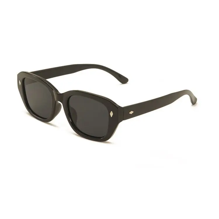Wholesale Sun Glasses Fashion Sunglasses River High Quality UV400 Plastic Frame Sunglasses 2021
Wholesale Sun Glasses Fashion Sunglasses River High Quality UV400 Plastic Frame Sunglasses 2021