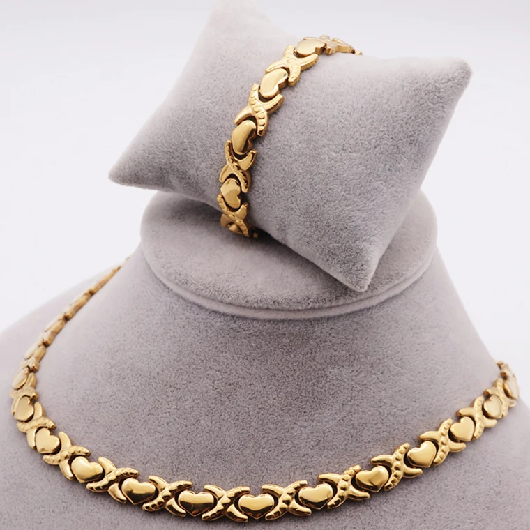 Jewelry Wholesale Xoxo Heart 316L Stainless Steel Gold Jewelry Sets with Butterfly Buckle
Jewelry Wholesale Xoxo Heart 316L Stainless Steel Gold Jewelry Sets with Butterfly Buckle