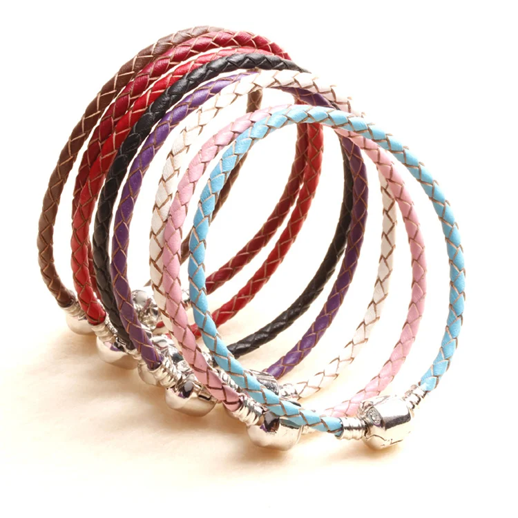 Wholesale 3mm Genuine Leather Bracelets Designer Charms for Diy Bracelet Bead Gift Women Jewelry 16-22cm
Wholesale 3mm Genuine Leather Bracelets Designer Charms for Diy Bracelet Bead Gift Women Jewelry 16-22cm