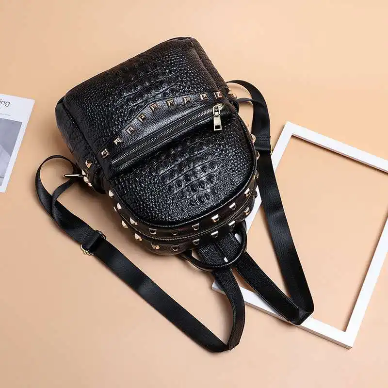 High quality fast delivery Luxurious hiking travel Women And Men backpack cowhide leather backpack, Choice
High quality fast delivery Luxurious hiking travel Women And Men backpack cowhide leather backpack, Choice