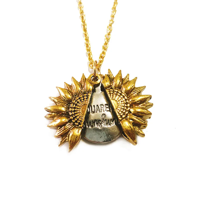 New ladies double-layer lettering sunflower necklace, alloy flower short necklace, clothing accessories
New ladies double-layer lettering sunflower necklace, alloy flower short necklace, clothing accessories