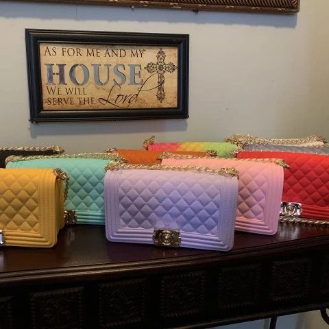 2021 stylish famous brand trendy small luxury handbags for women custom ladies sling bag crossbody women bags purses, 64 colors
2021 stylish famous brand trendy small luxury handbags for women custom ladies sling bag crossbody women bags purses, 64 colors