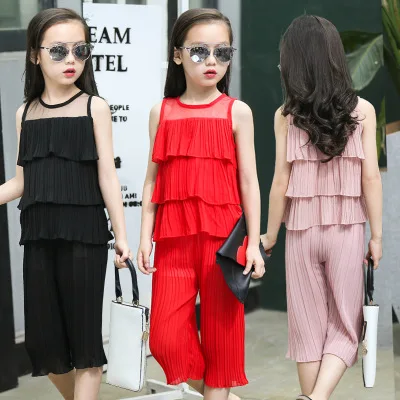 Children's clothing 2020 summer new girl chiffon suit children's shorts two-piece little girl clothes kids clothing for girls, Red, black, pink
Children's clothing 2020 summer new girl chiffon suit children's shorts two-piece little girl clothes kids clothing for girls, Red, black, pink