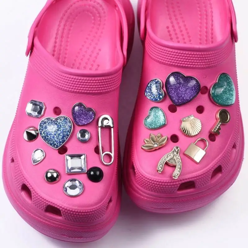 Popular Designer Metal Bling Shoe Accessories Decorations for Designer Bracelet fit Bracelets Kid Shoe Metal Bling Charms, Picture shown
Popular Designer Metal Bling Shoe Accessories Decorations for Designer Bracelet fit Bracelets Kid Shoe Metal Bling Charms, Picture shown