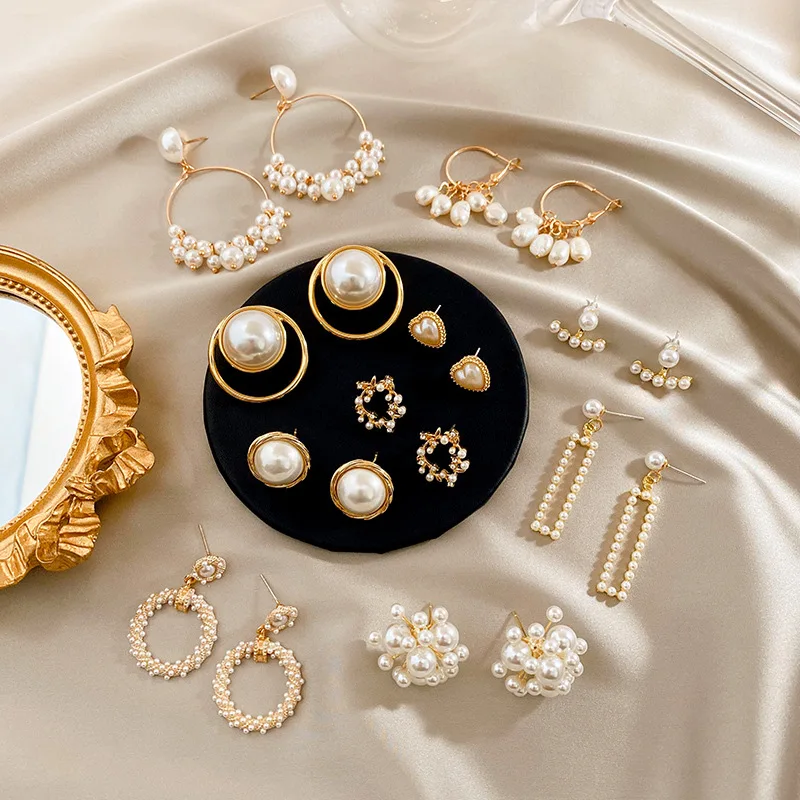 HONGTONG Factory Outlet Amazon Hot Sale 2021 Summer New Temperament Girl Net Red Pearl Fashion Alloy Long Earrings, Picture
HONGTONG Factory Outlet Amazon Hot Sale 2021 Summer New Temperament Girl Net Red Pearl Fashion Alloy Long Earrings, Picture