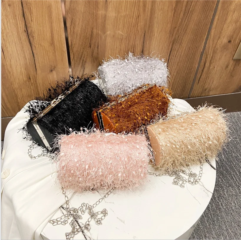 2020 new fall winter fashion drum hairy cross body messenger bag fur women handbag purse, Picture
2020 new fall winter fashion drum hairy cross body messenger bag fur women handbag purse, Picture