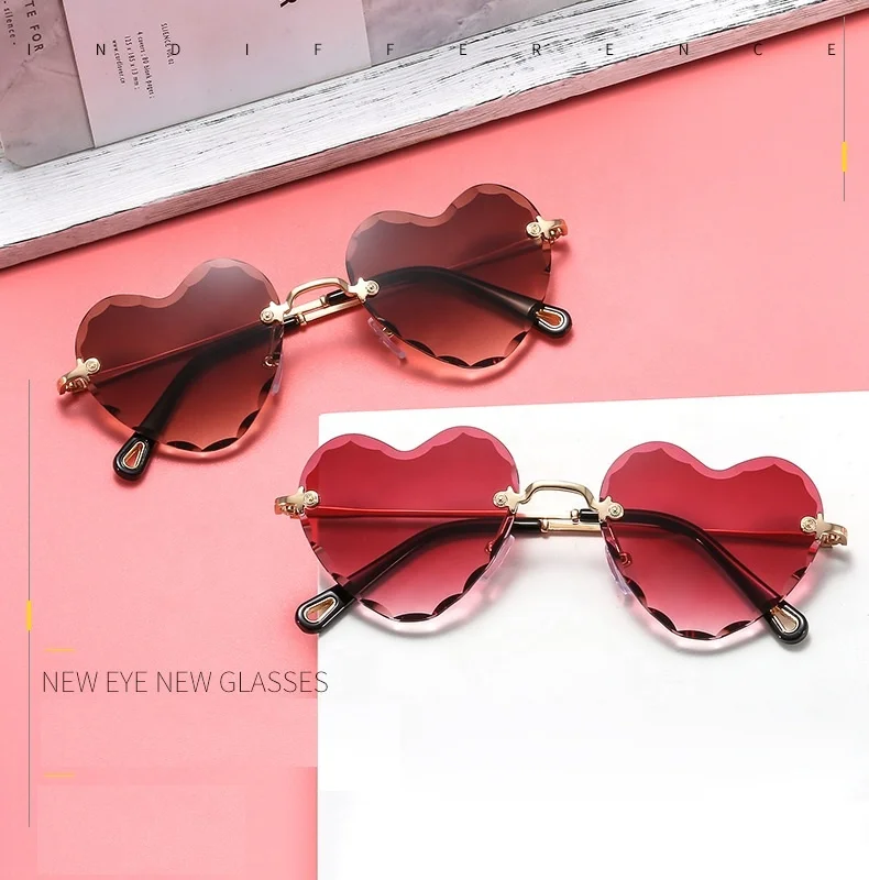 MOCOO New Love Heart cute sunglasses 2020 rimless trendy sunglasses personality fashionable eyewear for women, As you see
MOCOO New Love Heart cute sunglasses 2020 rimless trendy sunglasses personality fashionable eyewear for women, As you see