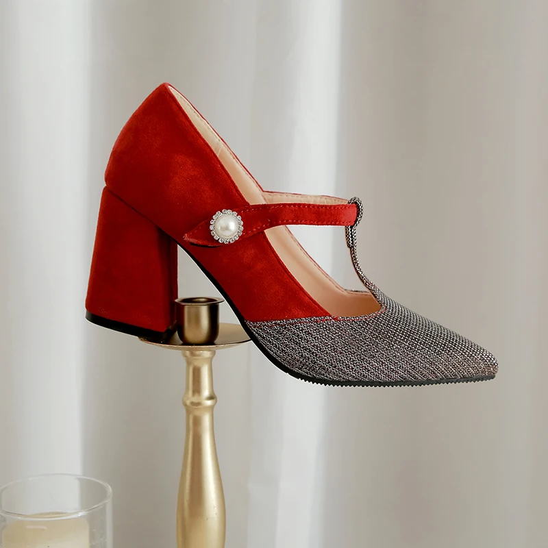 Fashion Pointed Head Double Color Patchwork T Strap Elegant Ladies Thick Heels, Black,red,pink
Fashion Pointed Head Double Color Patchwork T Strap Elegant Ladies Thick Heels, Black,red,pink