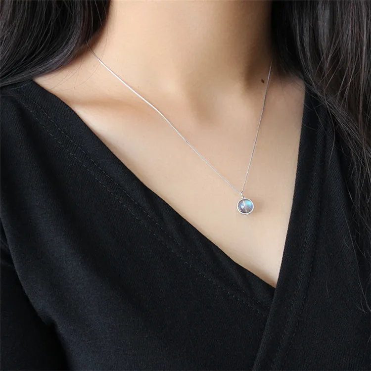 Gypsy Jewelry Genuine Birthstone Moonstone Pendant Necklaces 925 Sterling Silver Round Rainbow Moonstone Pendant Necklace, As picture
Gypsy Jewelry Genuine Birthstone Moonstone Pendant Necklaces 925 Sterling Silver Round Rainbow Moonstone Pendant Necklace, As picture