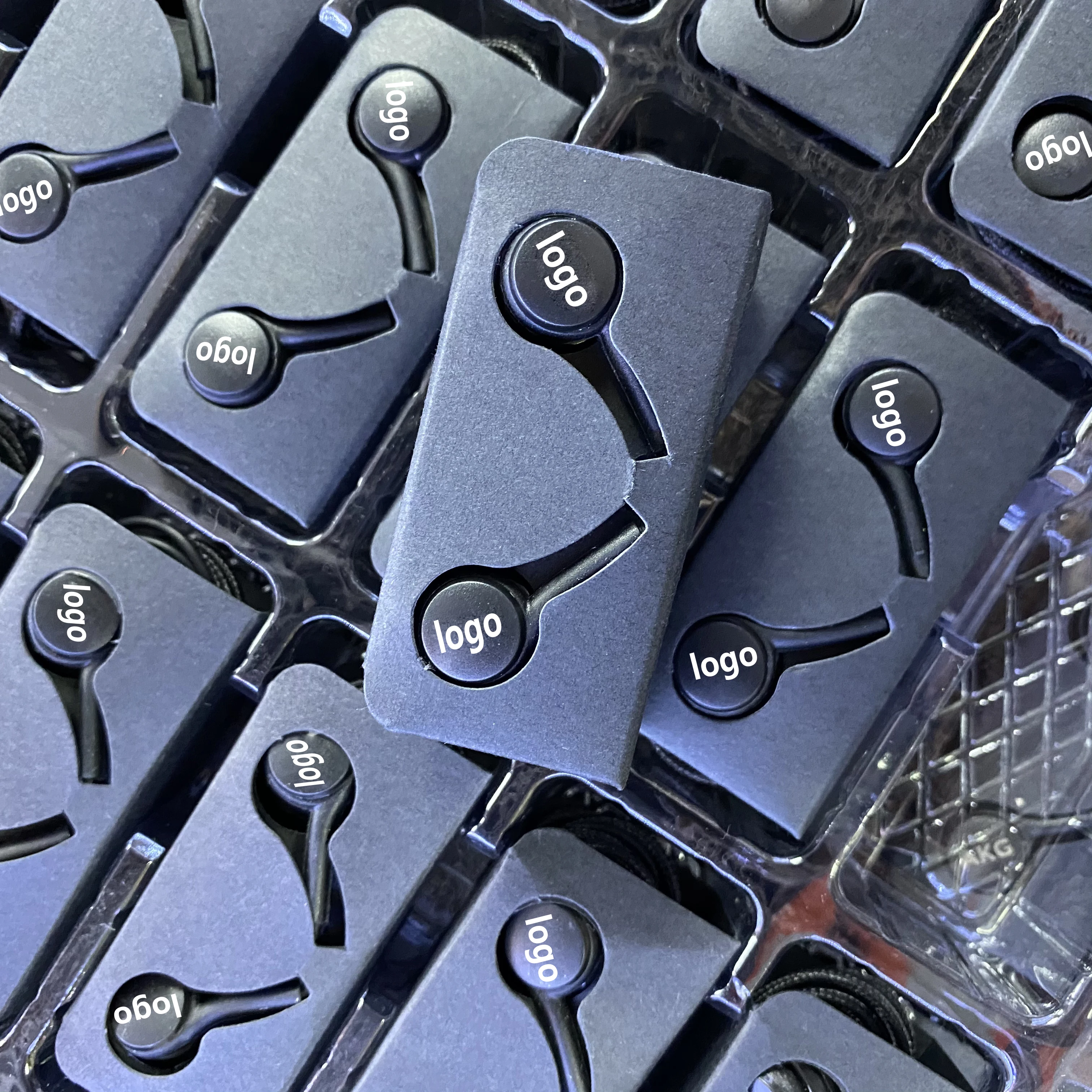 2021 New earphones Typec port 3.5mm port earphones for AKG samsung S10 S8 S9 Earphone, Black white
2021 New earphones Typec port 3.5mm port earphones for AKG samsung S10 S8 S9 Earphone, Black white