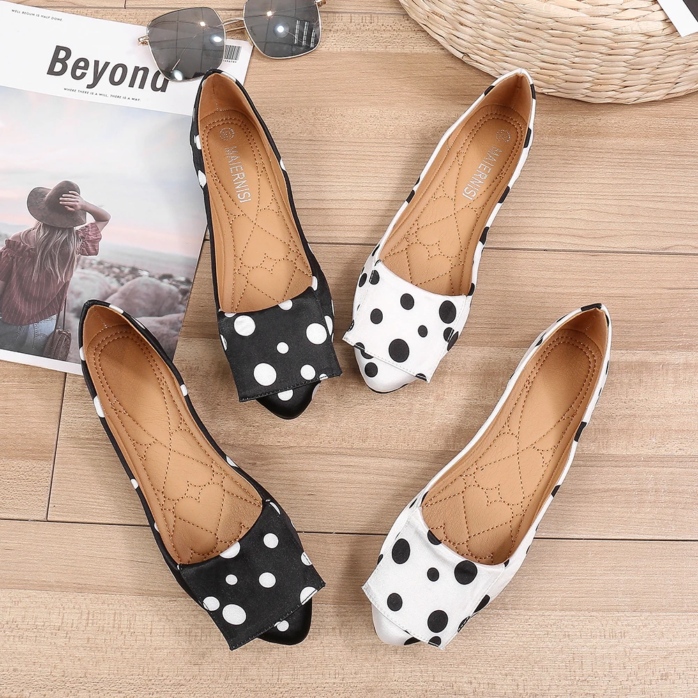 Plus Size Wave point Super Soft Comfortable Flat Shoes Women Casual Office Walking Formal Women Casual Flat Shoes, Picture
Plus Size Wave point Super Soft Comfortable Flat Shoes Women Casual Office Walking Formal Women Casual Flat Shoes, Picture