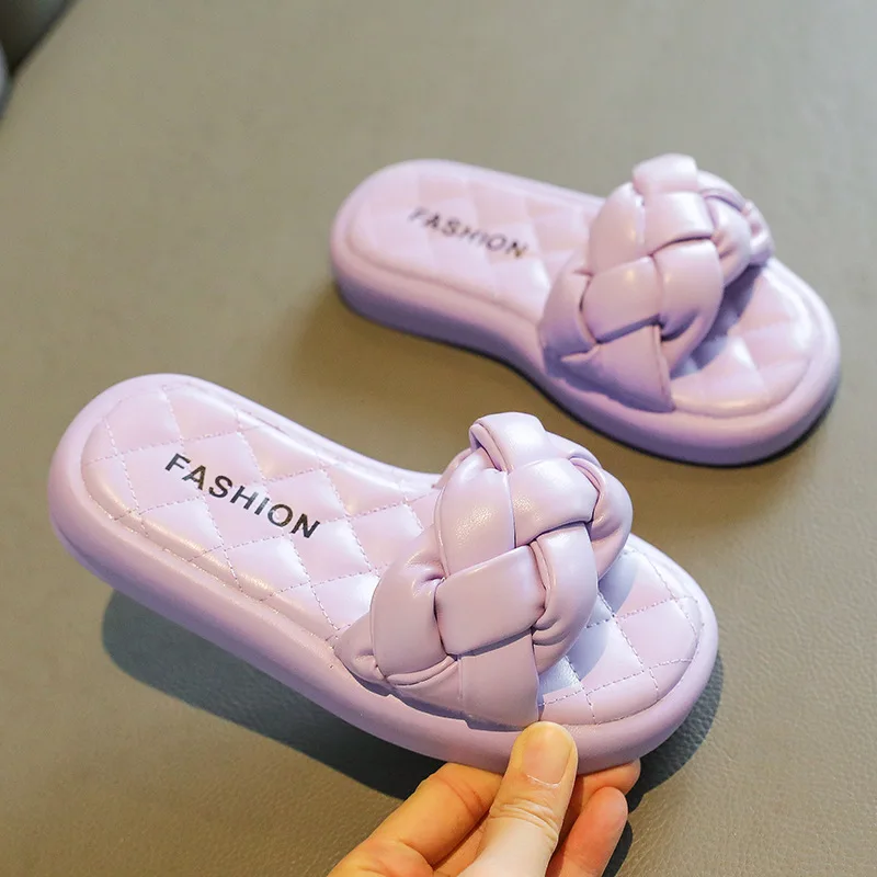 New Summer Children fashion knitting Casual slipper Girls Beach Non-slip Outdoor Sandals Lightweight Breathable slipper
New Summer Children fashion knitting Casual slipper Girls Beach Non-slip Outdoor Sandals Lightweight Breathable slipper