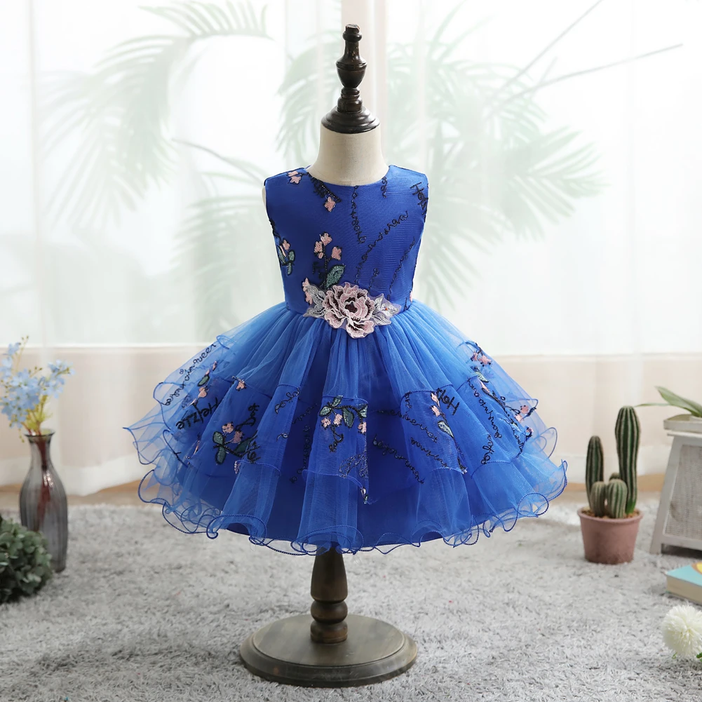 Western style tutu dress for little girls Embroidered kids girl Princess Dress for 2 years old Tulle baby ball party dress
Western style tutu dress for little girls Embroidered kids girl Princess Dress for 2 years old Tulle baby ball party dress