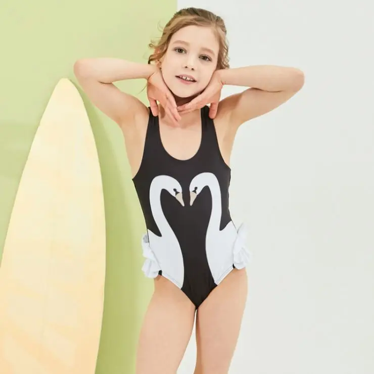Wholesale OEM custom cute children swimwear one piece kids swimsuit, Customized color
Wholesale OEM custom cute children swimwear one piece kids swimsuit, Customized color