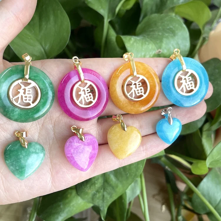 Best Selling jade jewelry heart necklace peace buckle necklace pendant colorful jade round pendant women lucky charms
Best Selling jade jewelry heart necklace peace buckle necklace pendant colorful jade round pendant women lucky charms