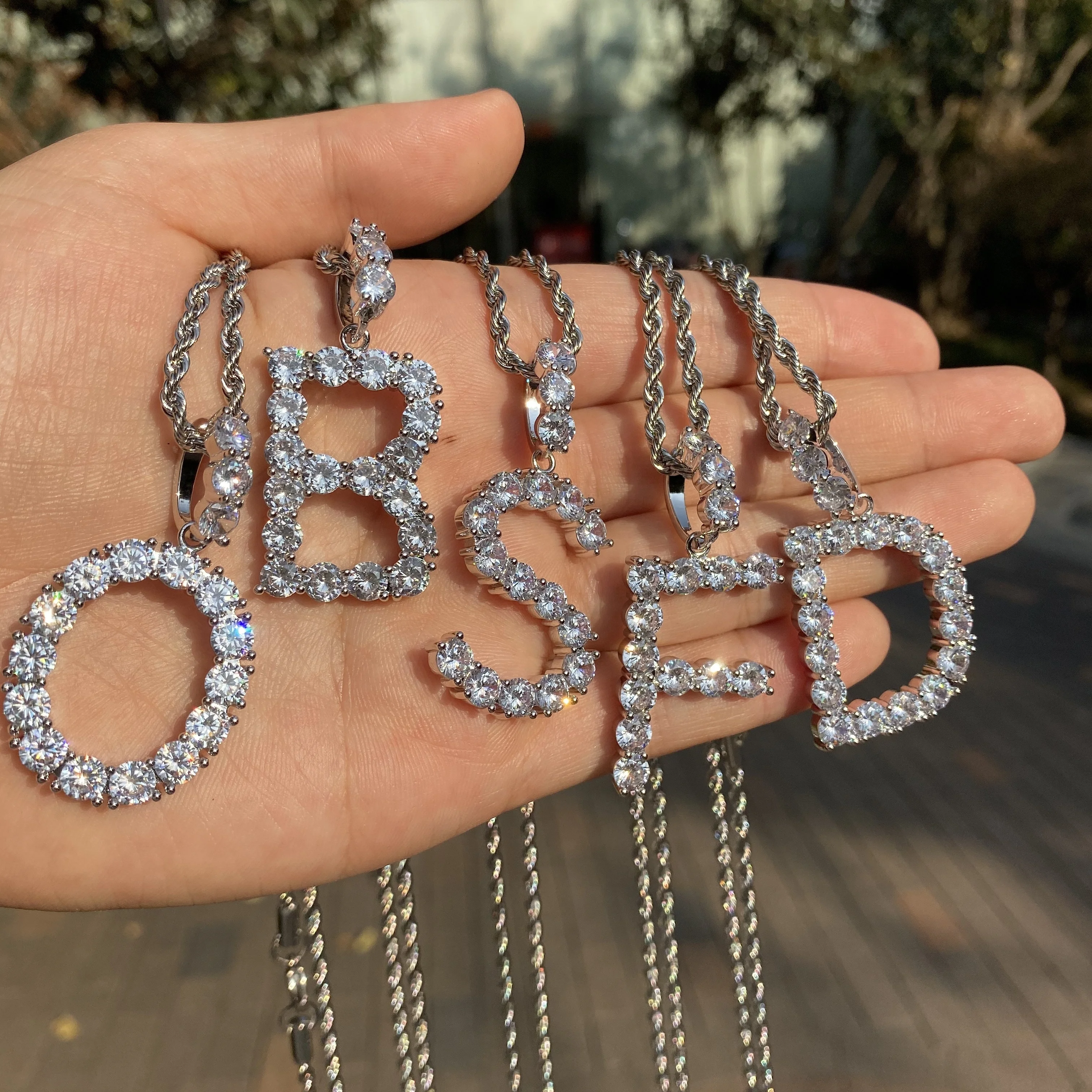 TOP ICY Jewelry hot selling diamond cz letter pendant necklace custom letter pendant custom tennis letter chain pendant
TOP ICY Jewelry hot selling diamond cz letter pendant necklace custom letter pendant custom tennis letter chain pendant