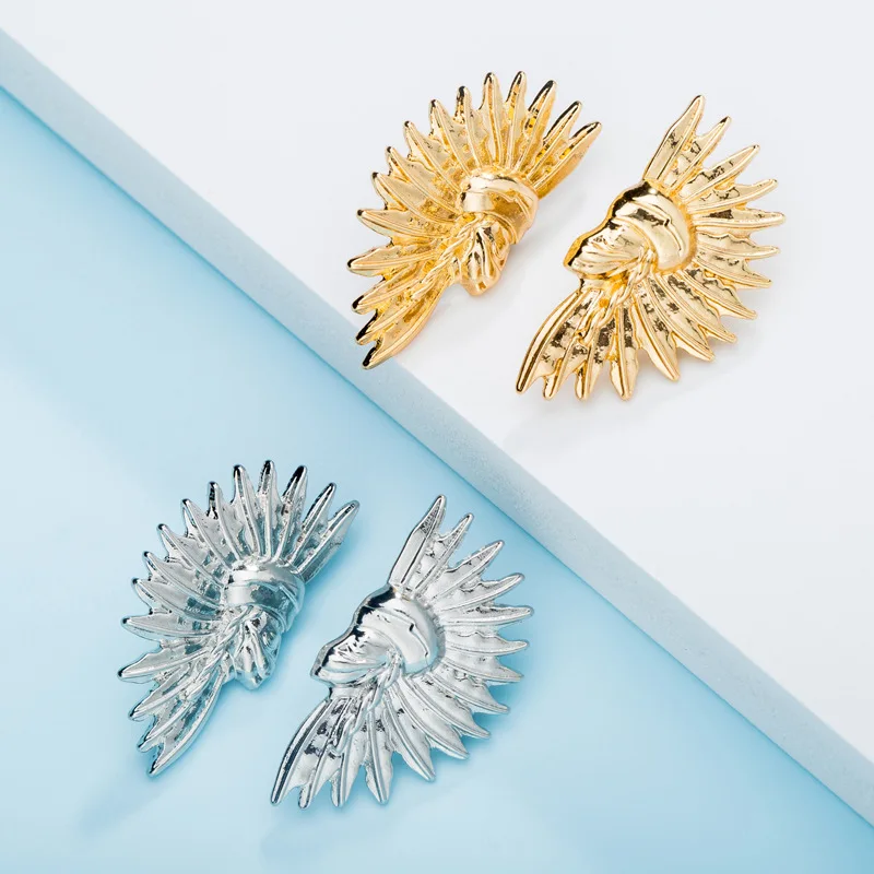 JUHU New golden irregular long hair face modern girl alloy ear buckle simple earrings classic metal alloy jewelry for women, Gold
JUHU New golden irregular long hair face modern girl alloy ear buckle simple earrings classic metal alloy jewelry for women, Gold