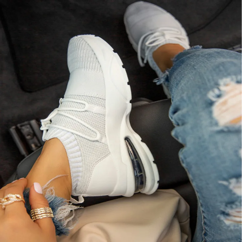 Spring autumn new fashion platform flyknit patchwork women running shoes lace up chunky sole comfy lady sport sneakers
Spring autumn new fashion platform flyknit patchwork women running shoes lace up chunky sole comfy lady sport sneakers