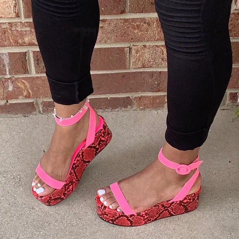 Sandals European Classic Summer Women For And Ladies Fashion Light Shoe Womens Sandals Flat Casual, Snake , yellow , pink
Sandals European Classic Summer Women For And Ladies Fashion Light Shoe Womens Sandals Flat Casual, Snake , yellow , pink