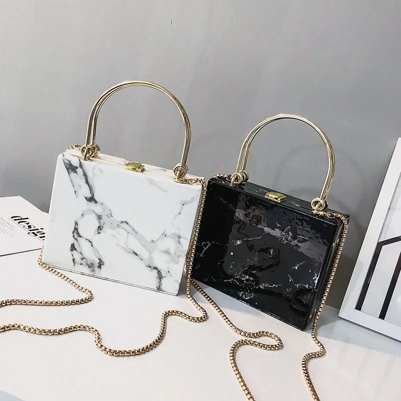 new texture fashion portable box bag one shoulder diagonal cross bag metal lifting ring sling handbags for women
new texture fashion portable box bag one shoulder diagonal cross bag metal lifting ring sling handbags for women