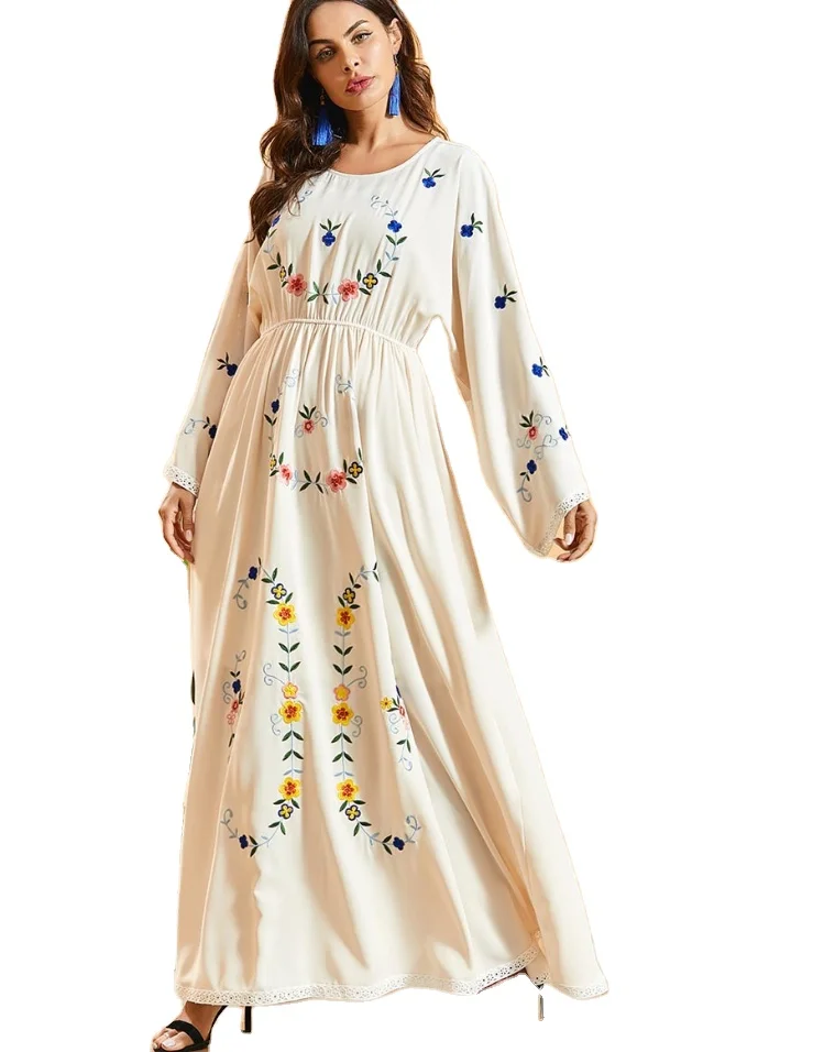 Preferential prices embroidery lace Muslim women's robes long sleeve dresses autumn 2021, White/black
Preferential prices embroidery lace Muslim women's robes long sleeve dresses autumn 2021, White/black