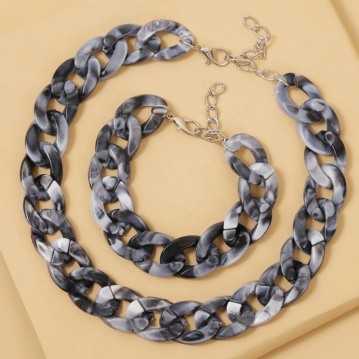 CLARMER Factory Direct Sale Hip Hop Neon Multi Color Drop Earrings Acrylic Plastic Link Chain Necklace For Women, As show
CLARMER Factory Direct Sale Hip Hop Neon Multi Color Drop Earrings Acrylic Plastic Link Chain Necklace For Women, As show
