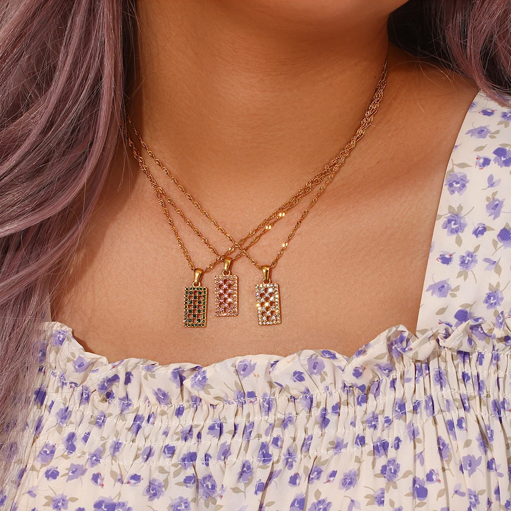 18K Gold Plated Jewelry Zircon Hollow Square Pendant Necklaces for Women Stainless Steel Diamond Hollow Rectangle Necklaces Gift
18K Gold Plated Jewelry Zircon Hollow Square Pendant Necklaces for Women Stainless Steel Diamond Hollow Rectangle Necklaces Gift