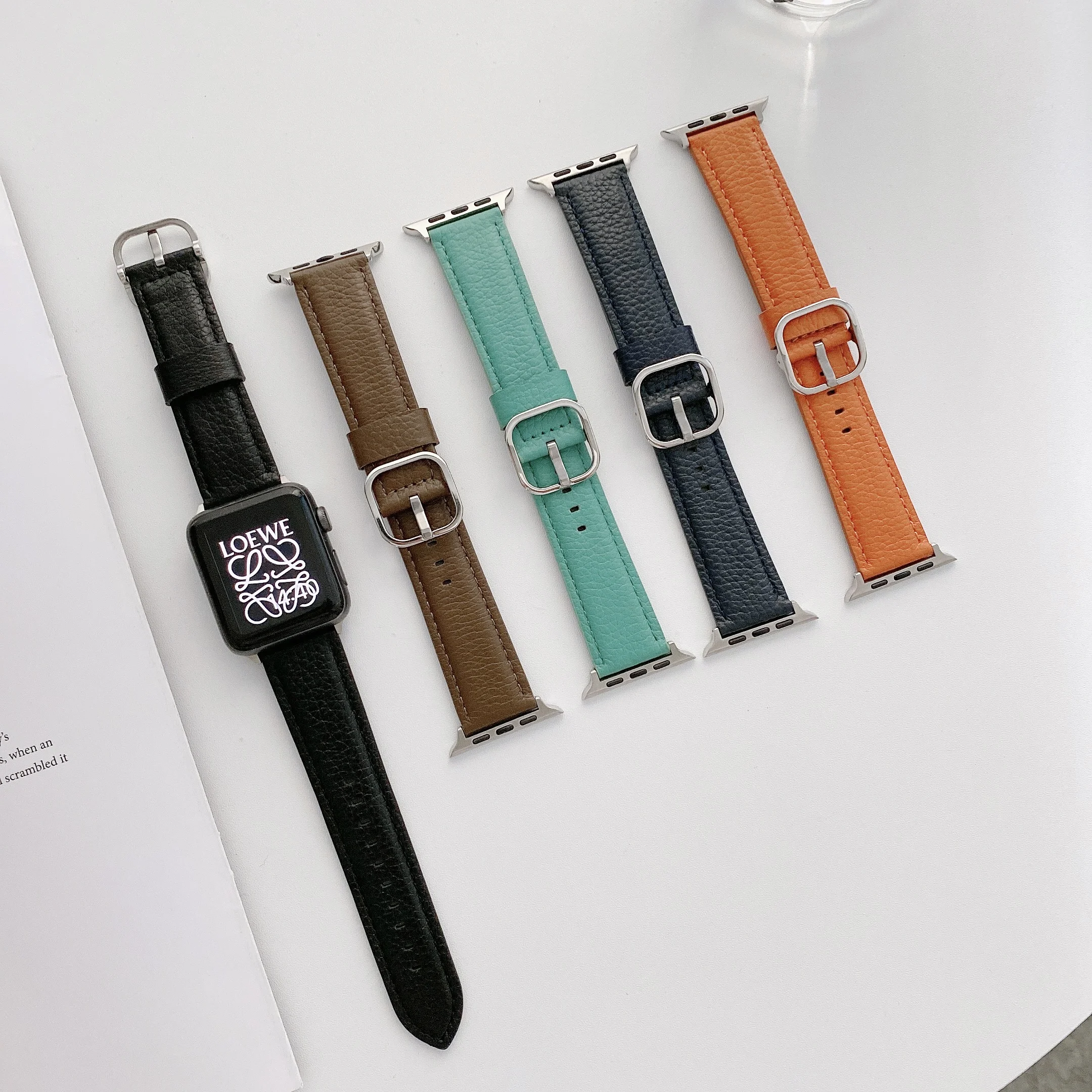 Forwelleny 50% off straps smart leather band i 44mm wristbands iwatch apple watch PU strap
Forwelleny 50% off straps smart leather band i 44mm wristbands iwatch apple watch PU strap