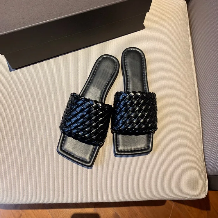 2020 summer new web celebrity hot style BV woven sandals sandals casual flat slippers sandals grape mama
2020 summer new web celebrity hot style BV woven sandals sandals casual flat slippers sandals grape mama