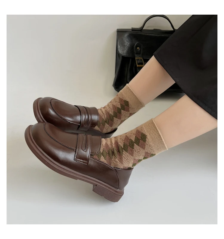 Chinese Manufacturer Wholesale Shoes Women Luxury Ladies Cheap Ladies Sneakers Casual Outdoor Shoes, Brown,black
Chinese Manufacturer Wholesale Shoes Women Luxury Ladies Cheap Ladies Sneakers Casual Outdoor Shoes, Brown,black