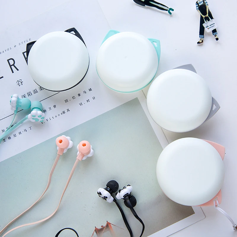 Childs Earphone New Lovely Cute Cartoon Cat Paw 3.5mm In-ear Earphone with Rotate Case with Microphone Student Kids Gifts
Childs Earphone New Lovely Cute Cartoon Cat Paw 3.5mm In-ear Earphone with Rotate Case with Microphone Student Kids Gifts