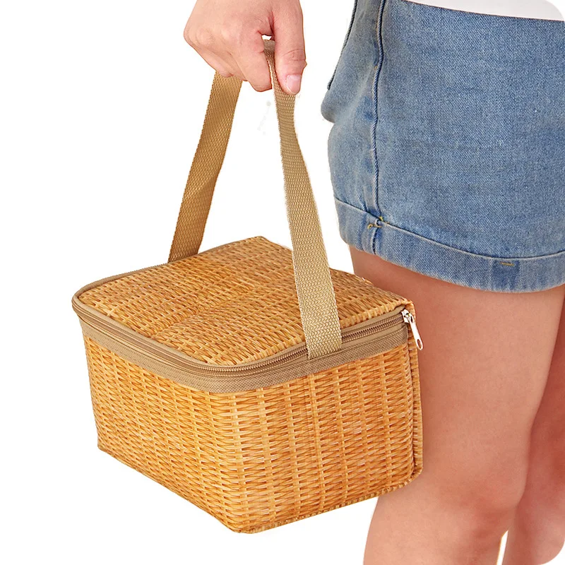 Custom New Style Straw Lunch Cooler Bag Straw Rattan Takeaway Insulated Bags, Customized color
Custom New Style Straw Lunch Cooler Bag Straw Rattan Takeaway Insulated Bags, Customized color