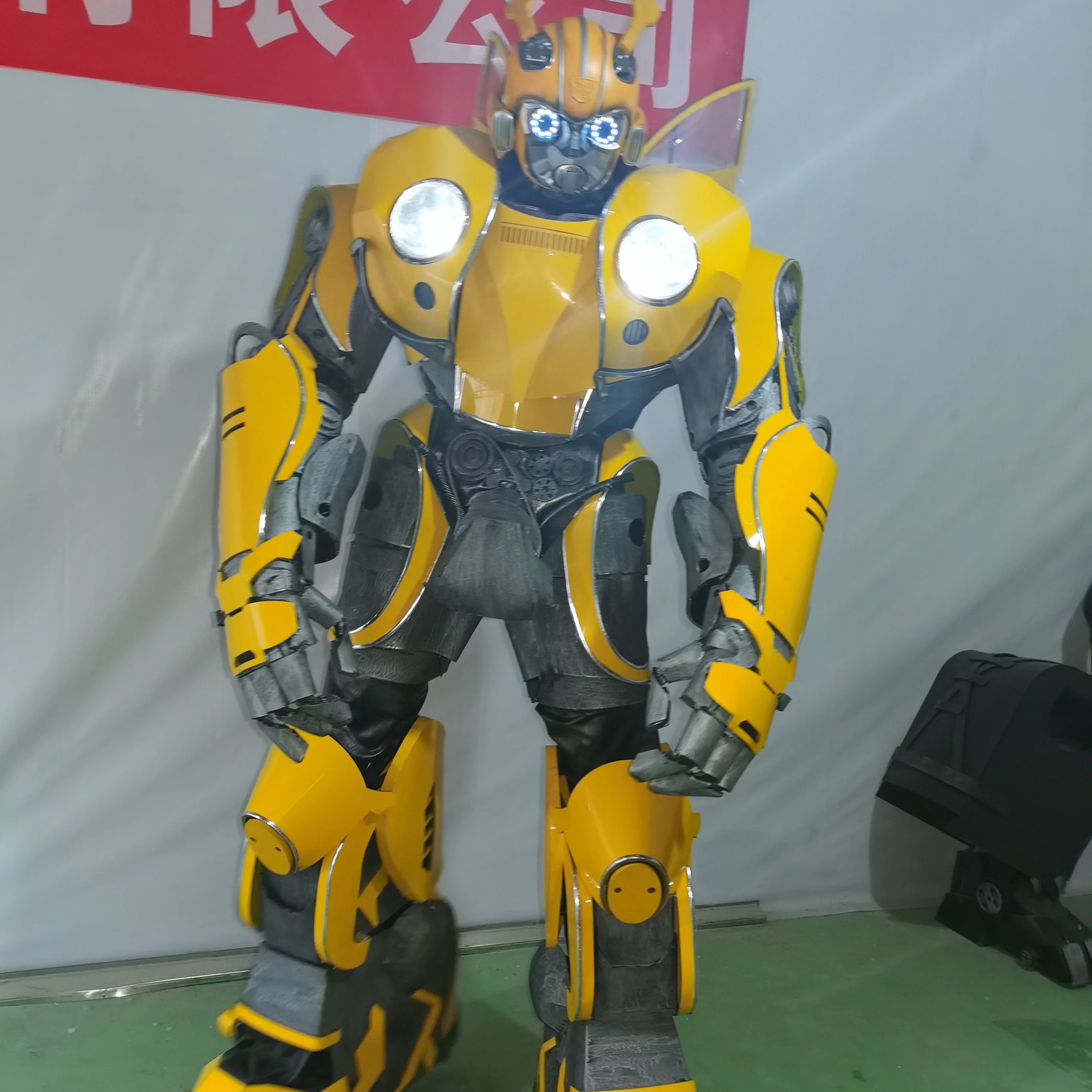 Hot sale new design TV movie characters promotion robot costume, Regular/customized
Hot sale new design TV movie characters promotion robot costume, Regular/customized