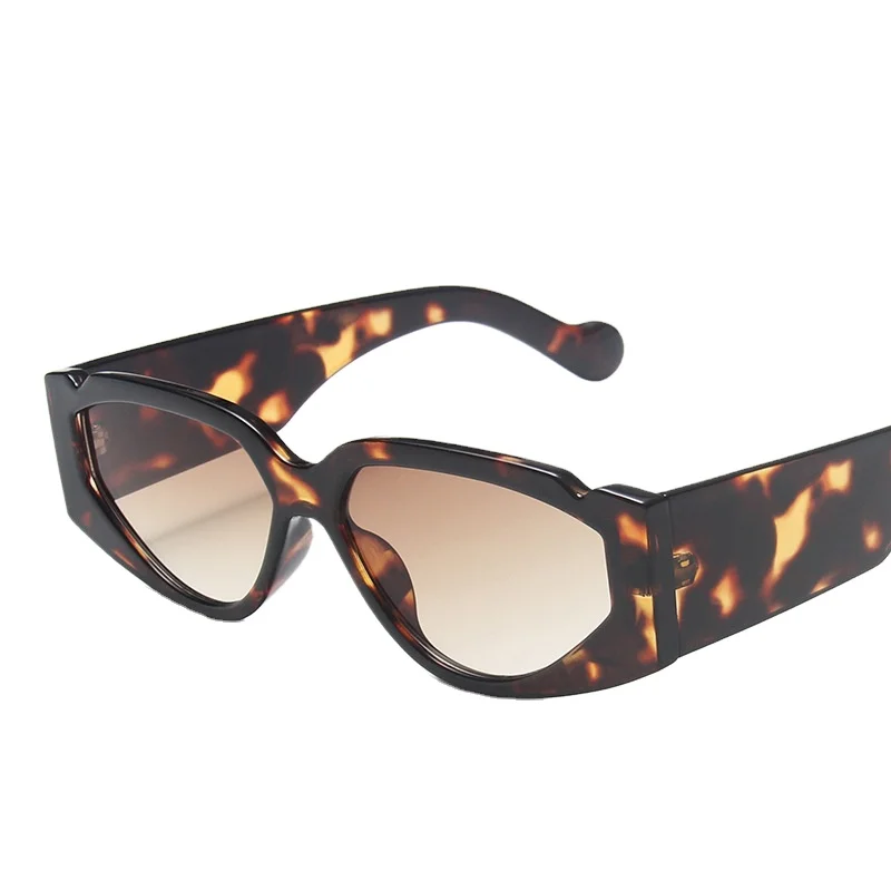 Wholesale small frame cat eye female personality pattern mirror legs fluorescent color glasses retro literary sunglasses, Customized color
Wholesale small frame cat eye female personality pattern mirror legs fluorescent color glasses retro literary sunglasses, Customized color